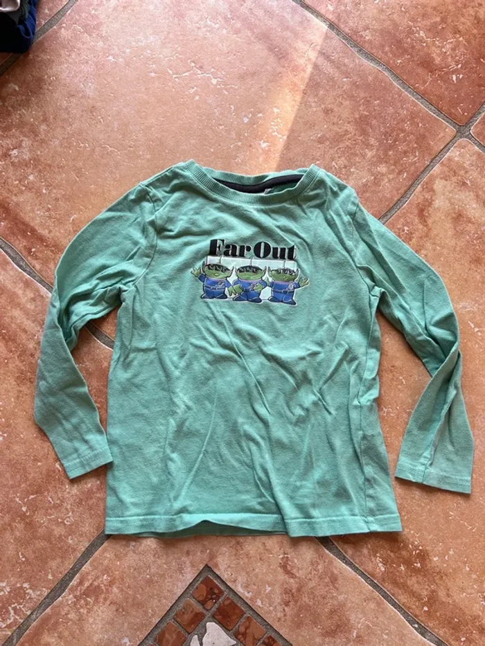 Lot 5 t-shirt Disney neuf 4ans - photo numéro 11