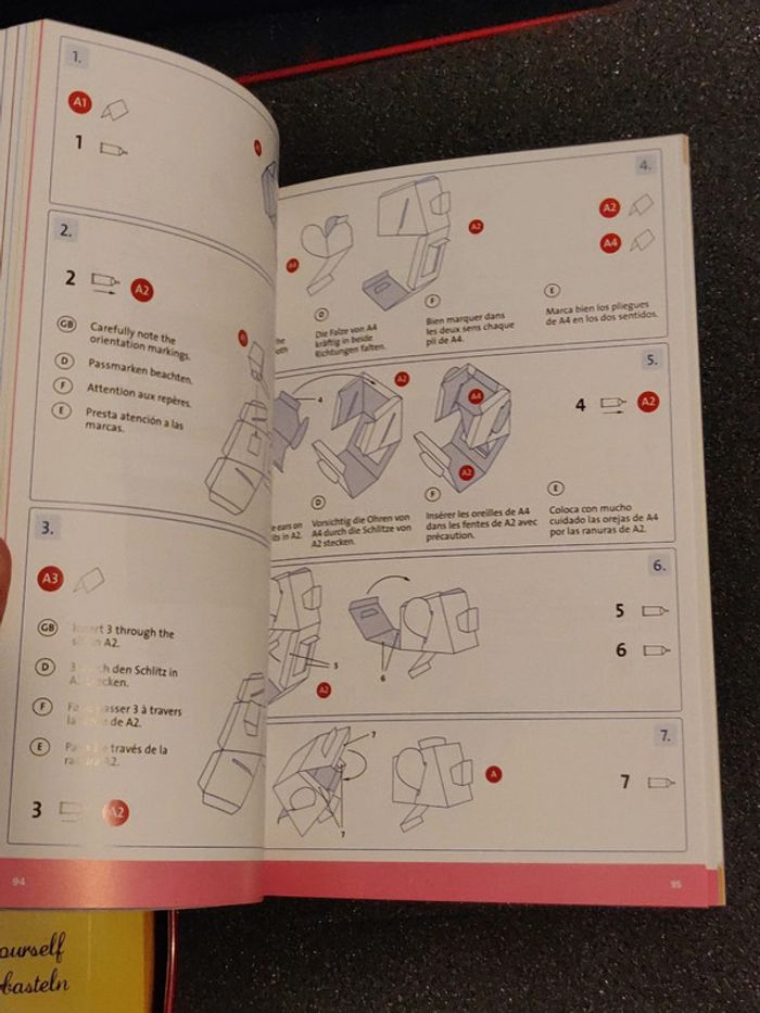 Paper Toys - Jouets en papier à assembler - voir description - photo numéro 14