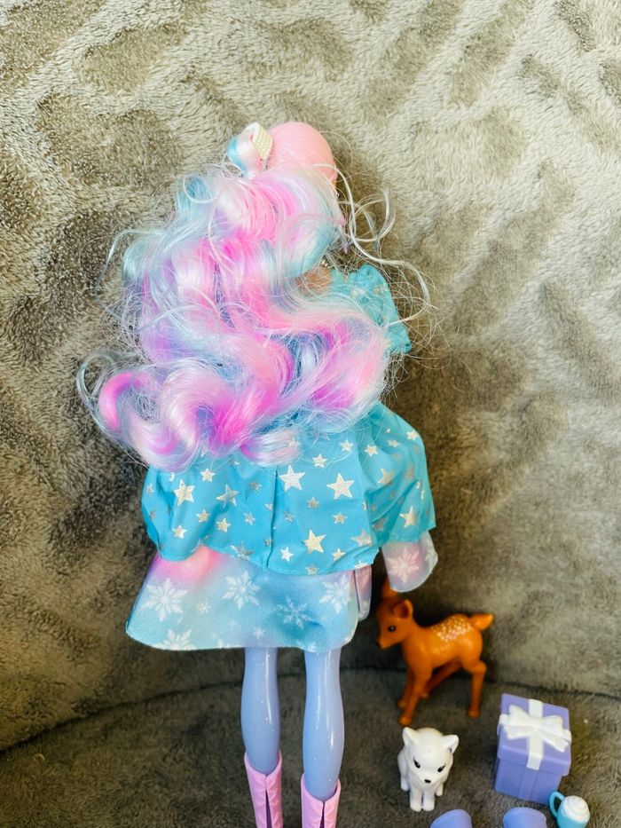 Barbie Color reveal hiver - photo numéro 9