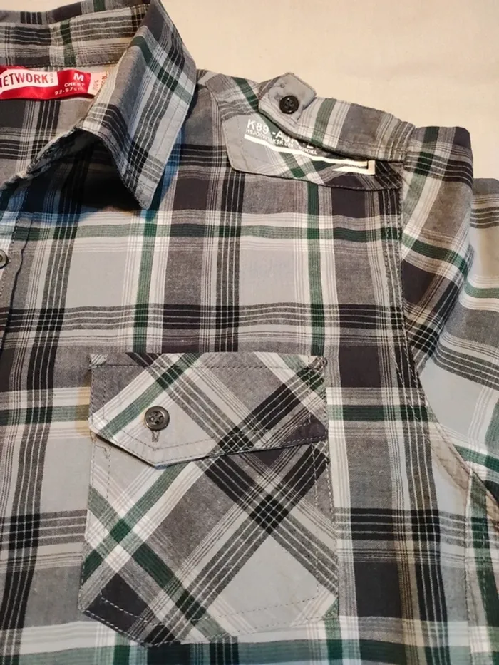 Chemise à carreaux - photo numéro 4