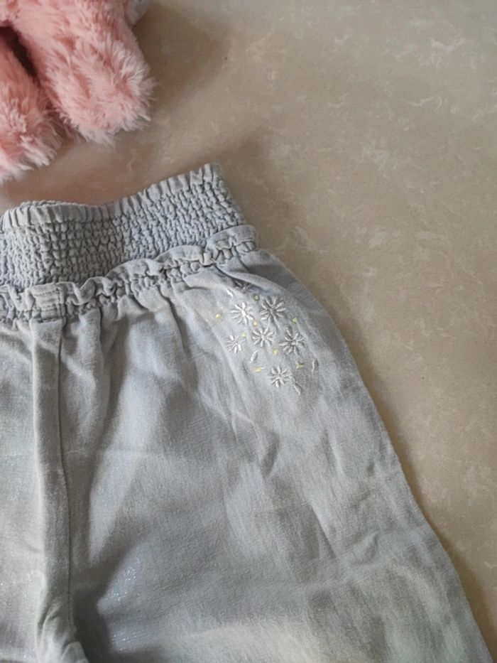 Pantalon fille neuf 2 ans - photo numéro 2