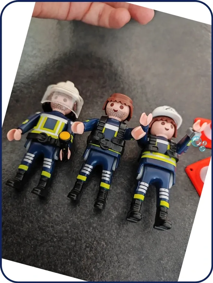 Lot playmobil/ pompier-police- voyou - photo numéro 5