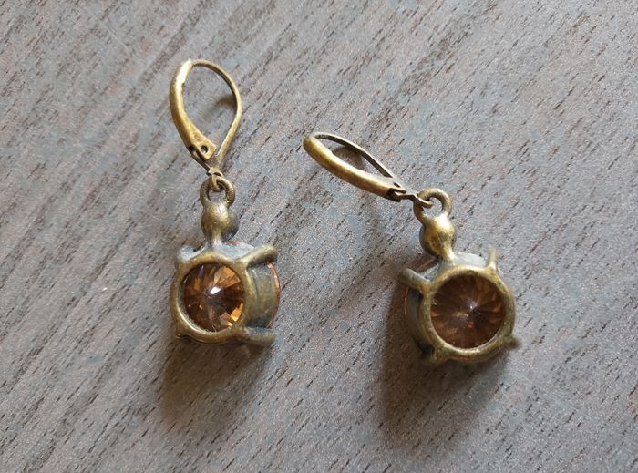 Boucles oreilles (3) - photo numéro 3