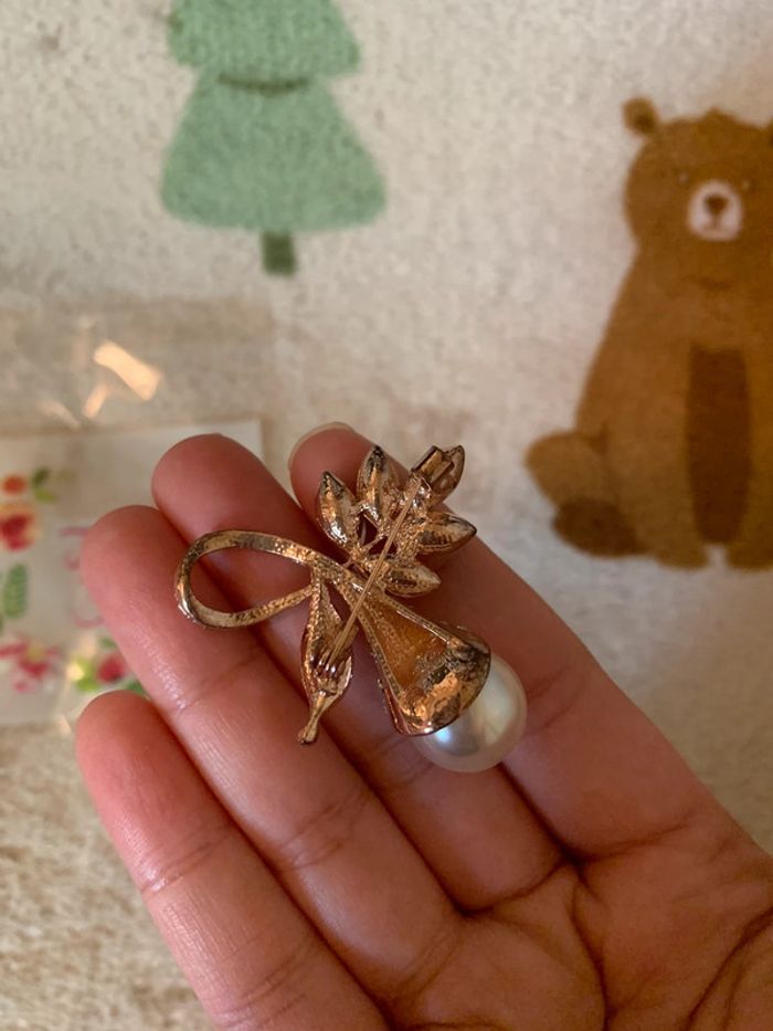 Broche fleur et perle - photo numéro 7