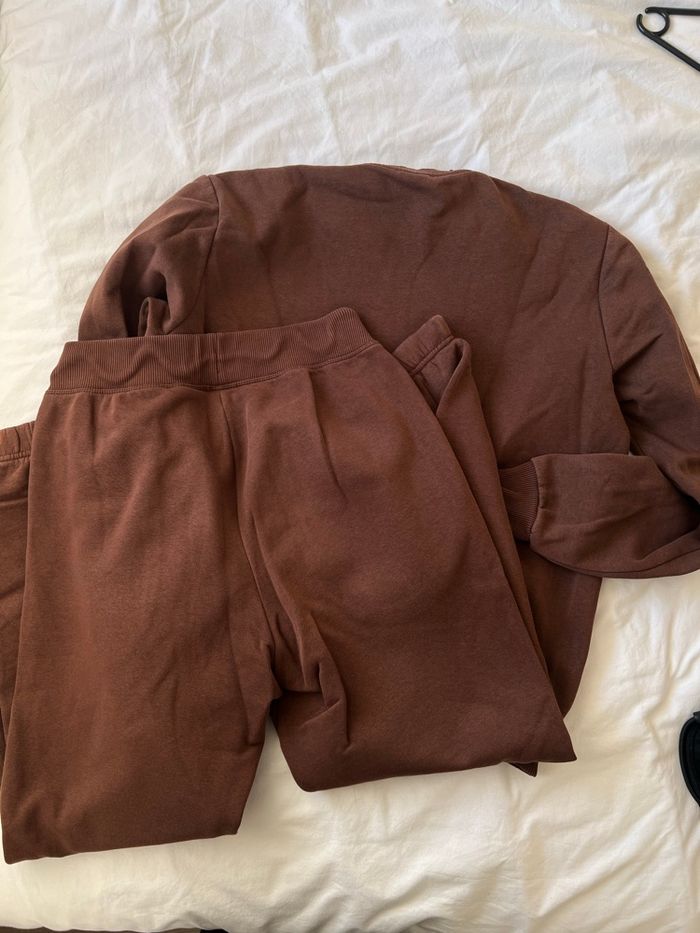 Survêtement New Balance - photo numéro 3