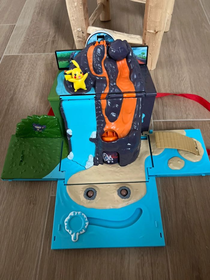 Valise Pokémon - photo numéro 2