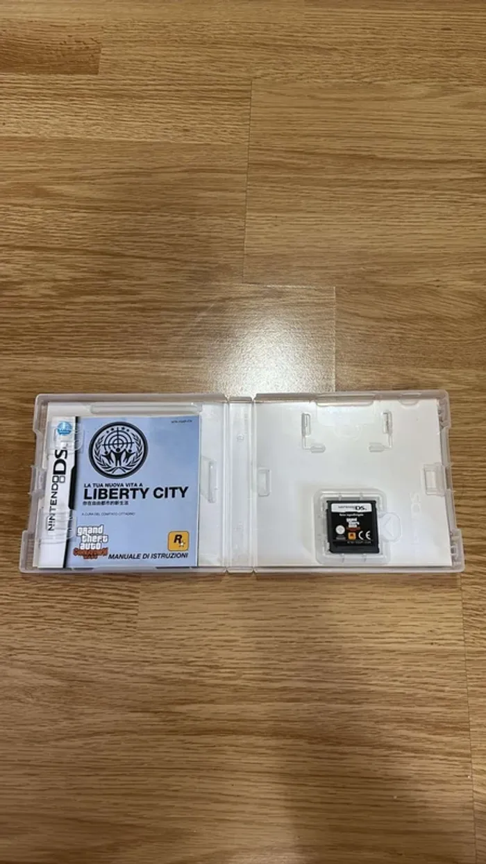 Jeu Nintendo DS Grand Theft Auto Chinatown Wars - photo numéro 2