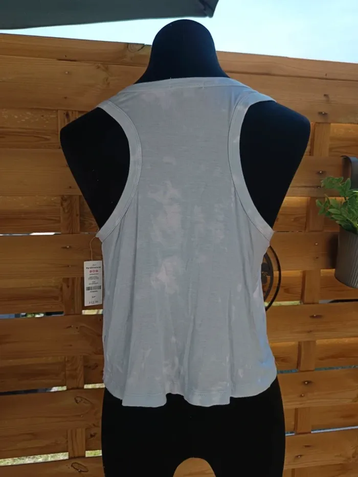 Débardeur neuf taille S - photo numéro 4