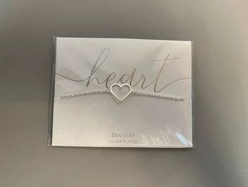 Bracelet neuf sous emballage