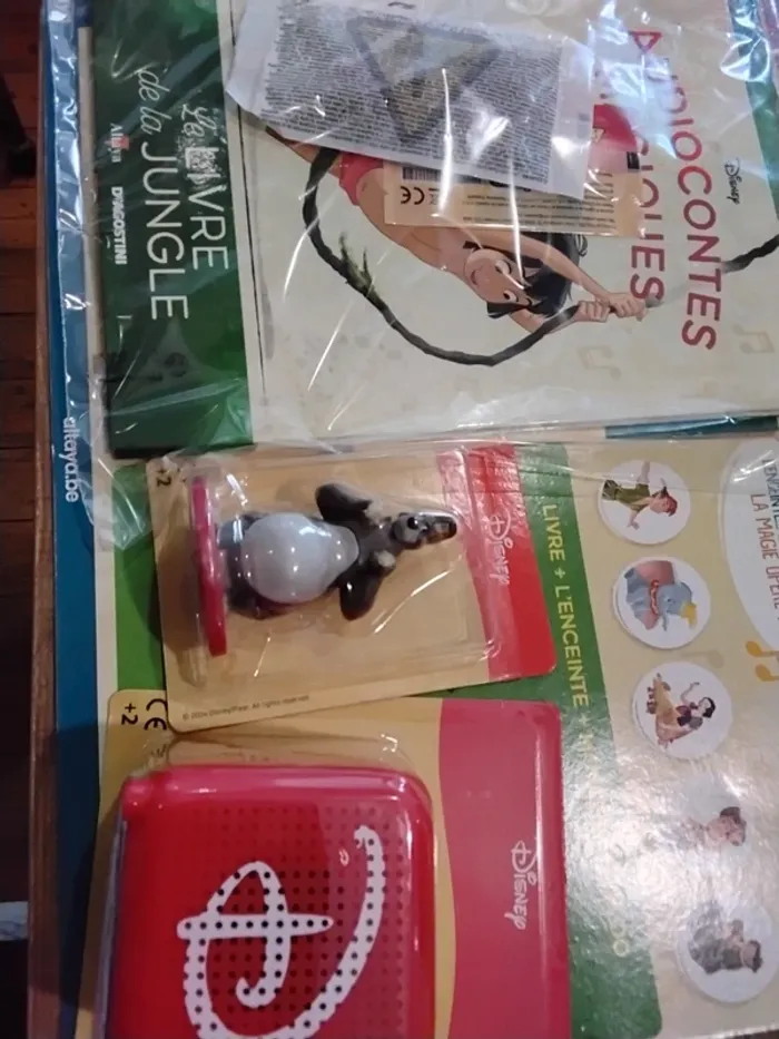 Audio conte  en lot le livre de la jungle et enceinte