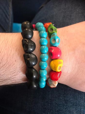 Bracelet boho boheme tete de mort croix