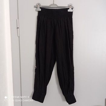 Pantacourt noir en lin t34/36