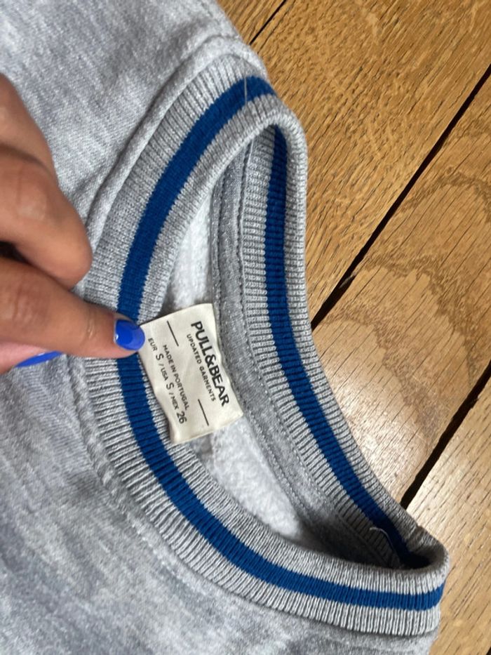 Sweat Pull and Bear - photo numéro 3