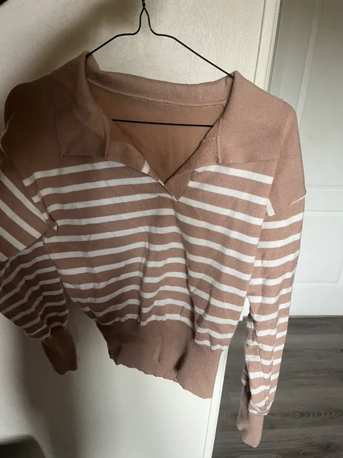 pull col v à rayures beige marron clair et blanc - photo numéro 2