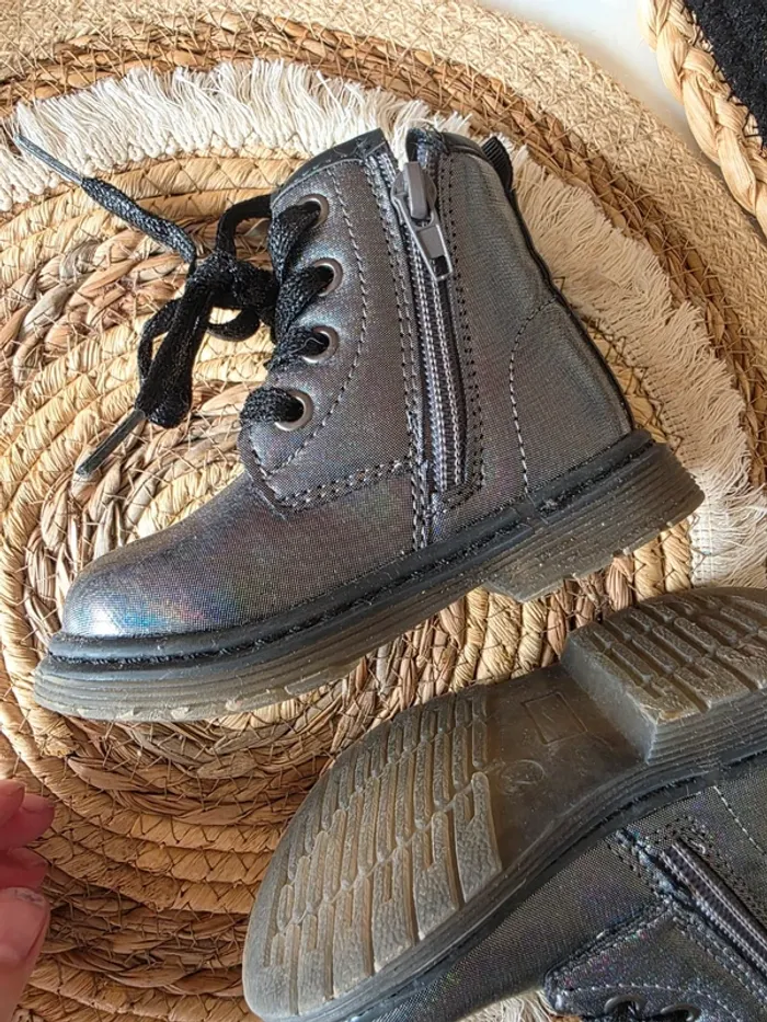 Bottines brillantes - photo numéro 3