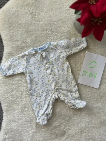 Pyjama ~ prend ton pouce ~ préma