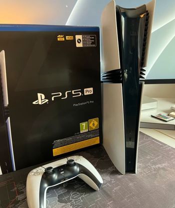 SONY Playstation 5 pro 2to neuve