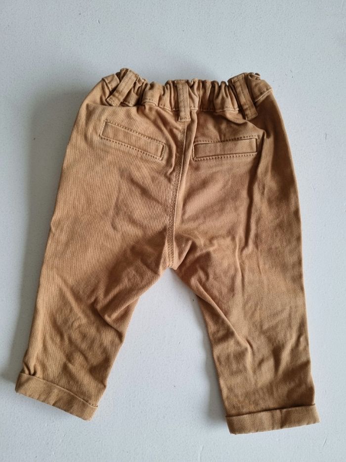 Pantalon Kiabi 6 mois beige marron - photo numéro 2