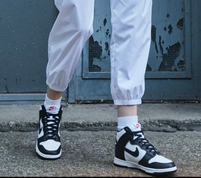 Nike Sportswear Dunk High femme - photo numéro 2