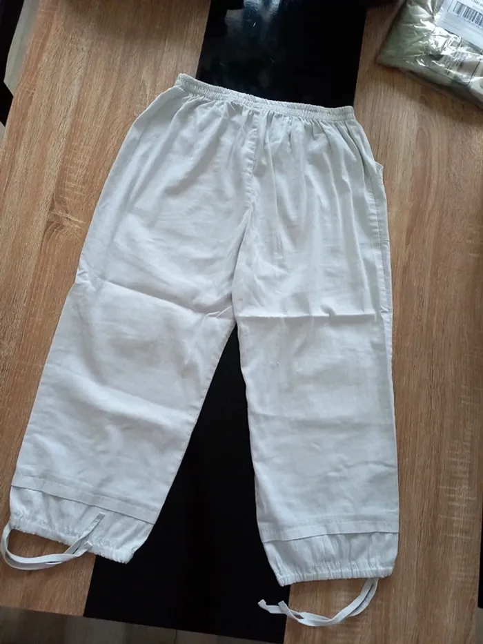 Pantalon court beige - photo numéro 4