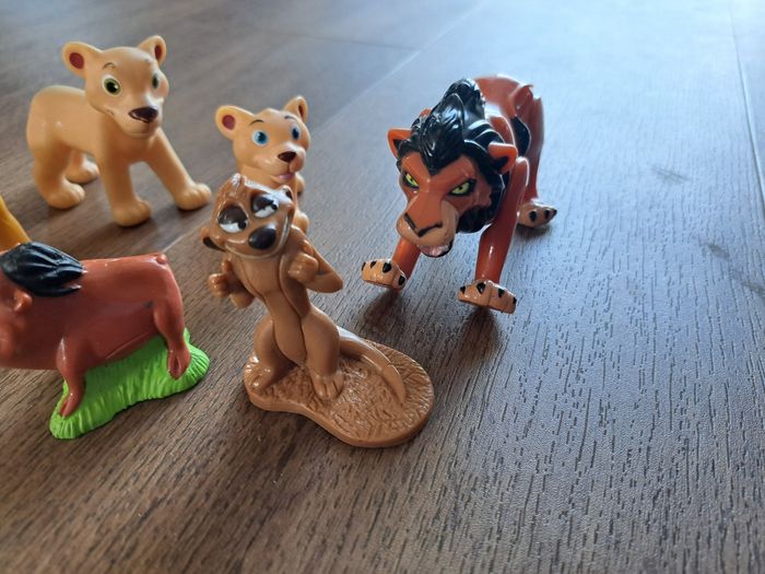 Lot figurine roi lion - photo numéro 3