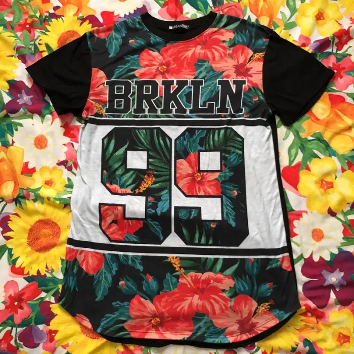 Women’s Urban Crews Floral Brooklyn 99 Crew Neck Shirt L - photo numéro 3