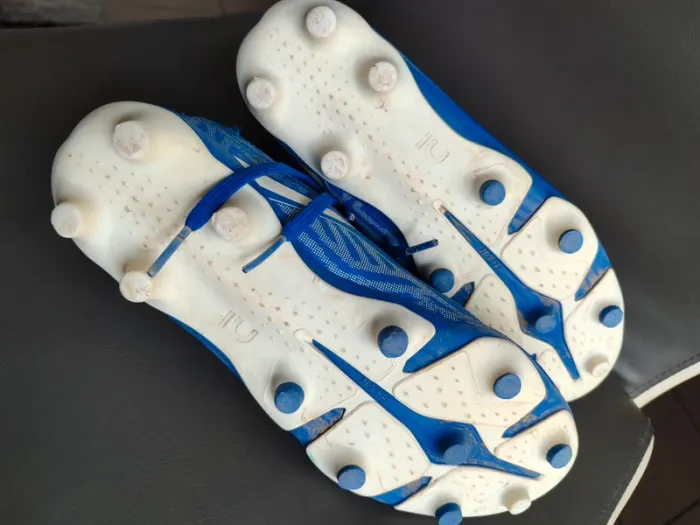 Chaussures de foot - photo numéro 6