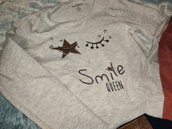 Lot de 3 sous pulls 8 ans - photo numéro 4