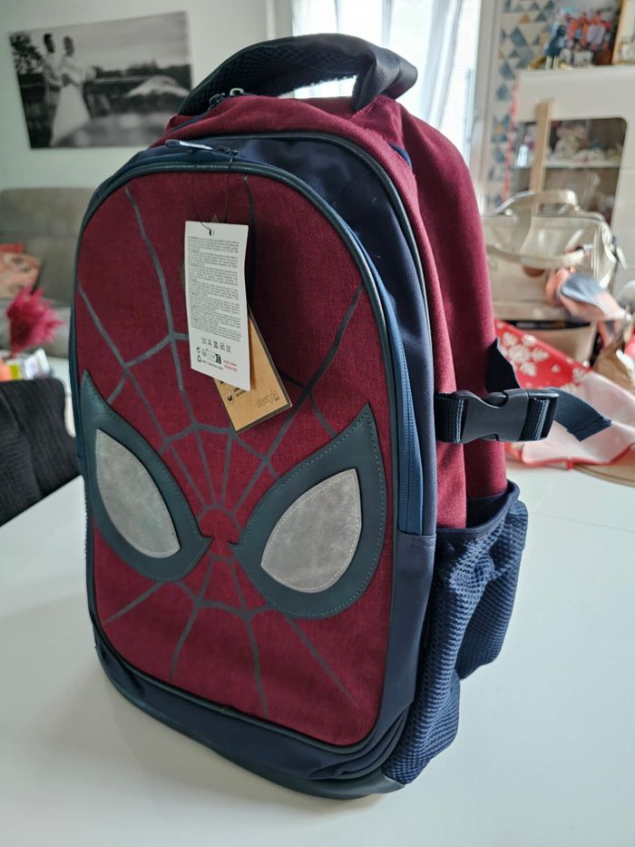 Sac a dos Spiderman - photo numéro 6