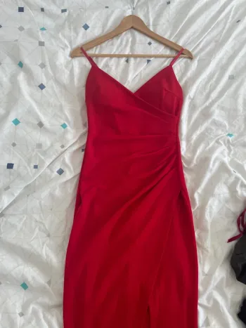 Robe de soirée fendue