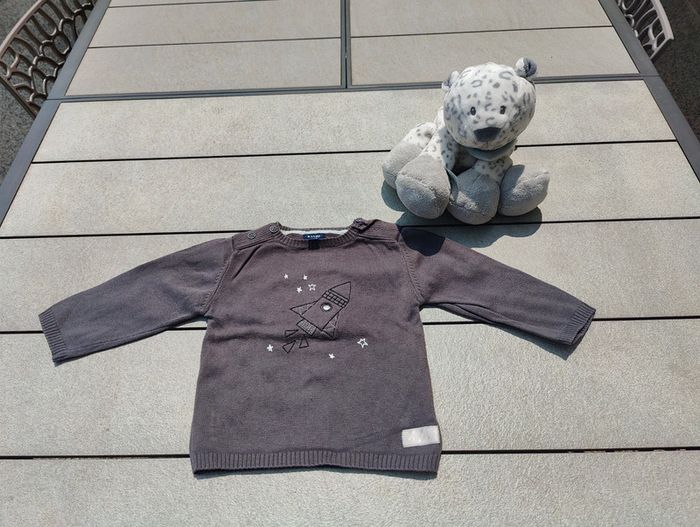 Lot 2 pulls garçon Kiabi 12 mois - photo numéro 2