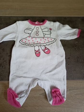 Pyjama en velours rose et blanc