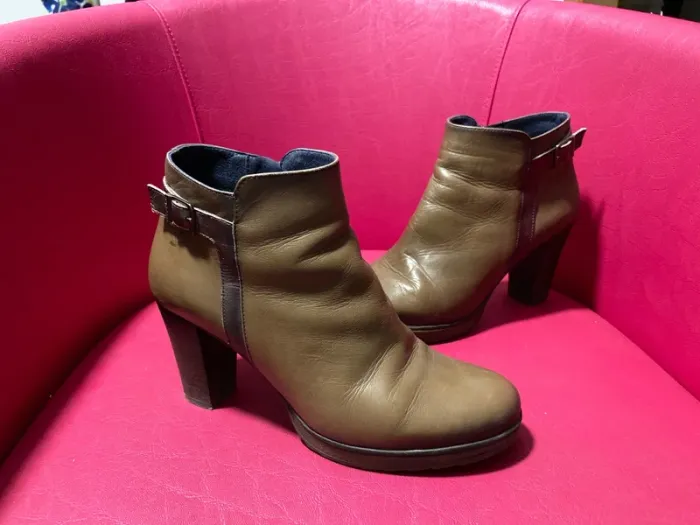 Bottine cuir marron taille 38