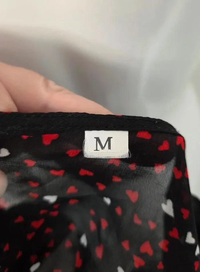 Beau crop-top Shein taille M (38) - photo numéro 7