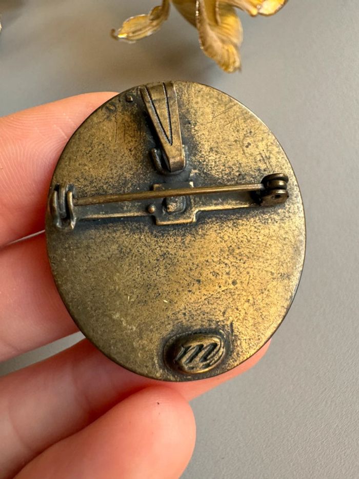 Broche - photo numéro 8