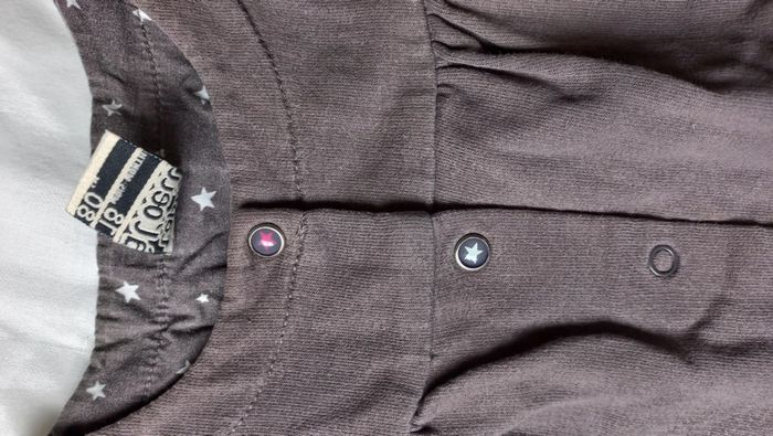 Gilet gris à pressions - photo numéro 5