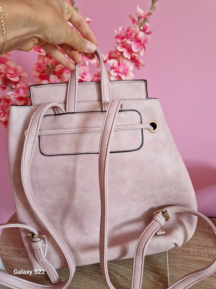 Sac à dos rose clair - photo numéro 2