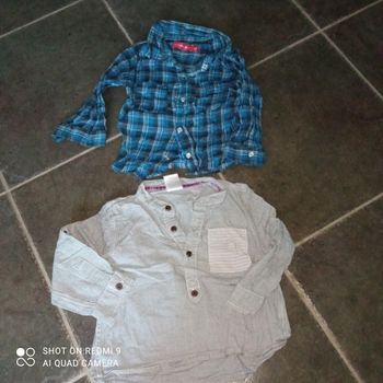 Lot de deux chemises 1 an