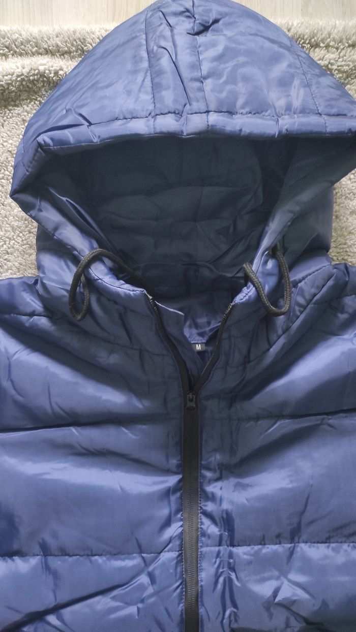 🧥 Doudoune bleue neuve Taille M - photo numéro 3