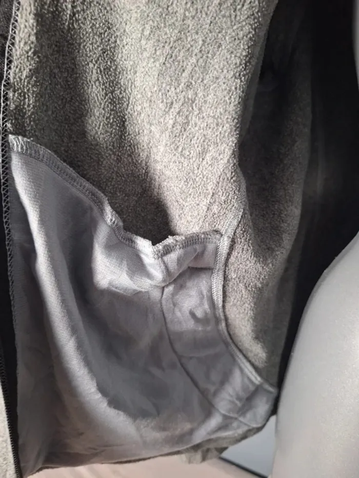 Veste polaire fine The North Face femme XL – Gris chiné – Capuche - brodé (616) - photo numéro 7