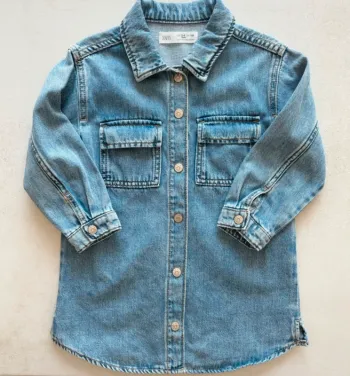 Robe en jean Zara 3/4 ans Portée une fois comme neuve