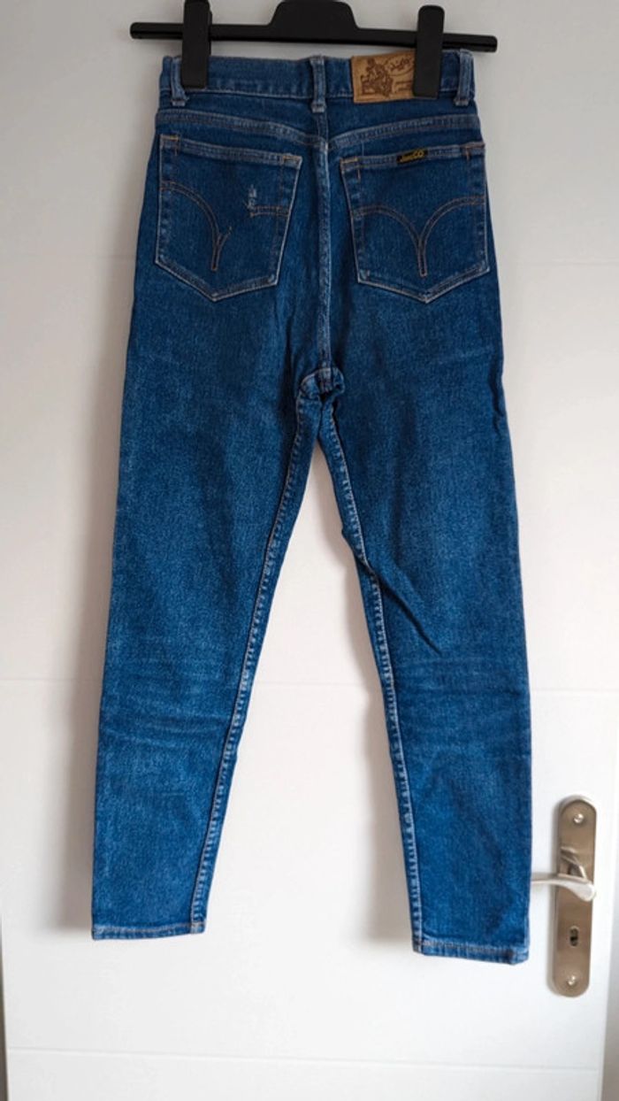 Jean femme taille 36 - photo numéro 2
