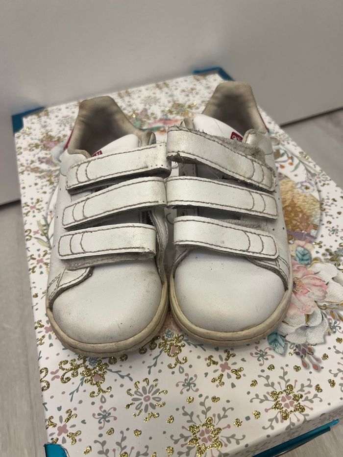 Stan smith rose et blanche taille 26 adidas