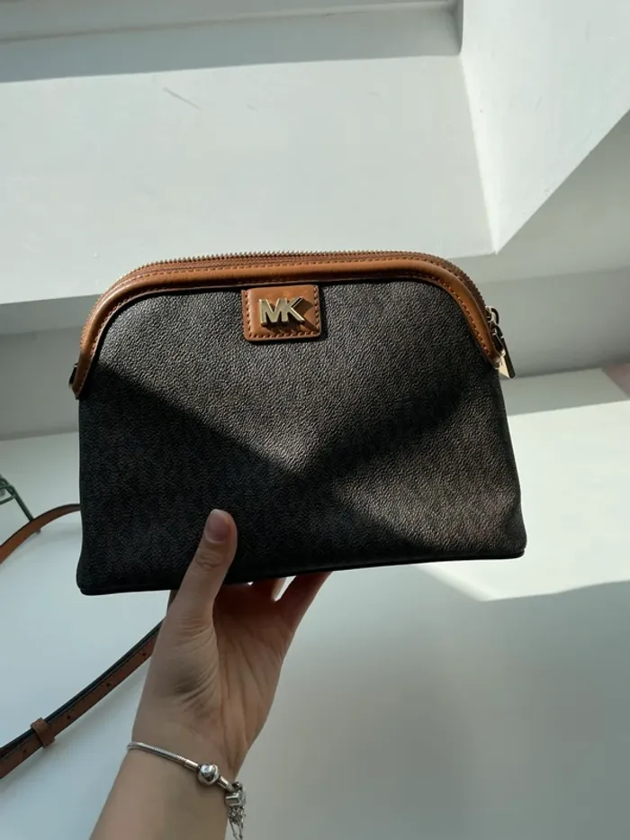 Sac bandoulière Mickael Kors Dome - photo numéro 12