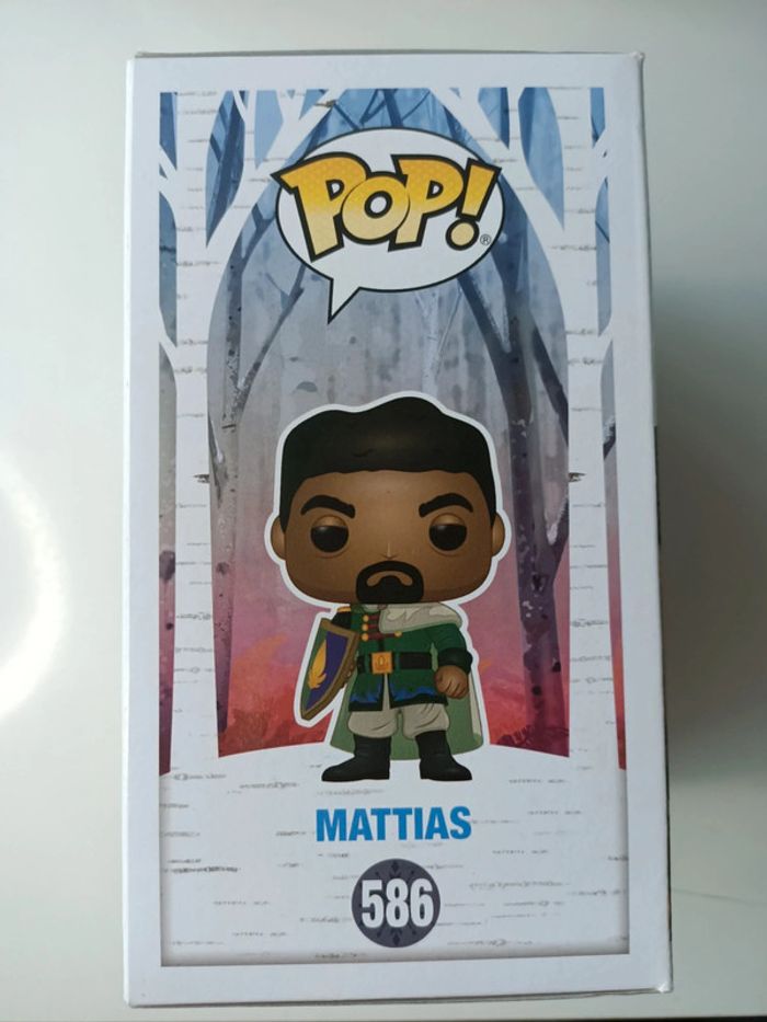 Lot de 2 Figurines Funko pop Disney frozen 2 : n°586 Mattias et n°582 Anna - photo numéro 15