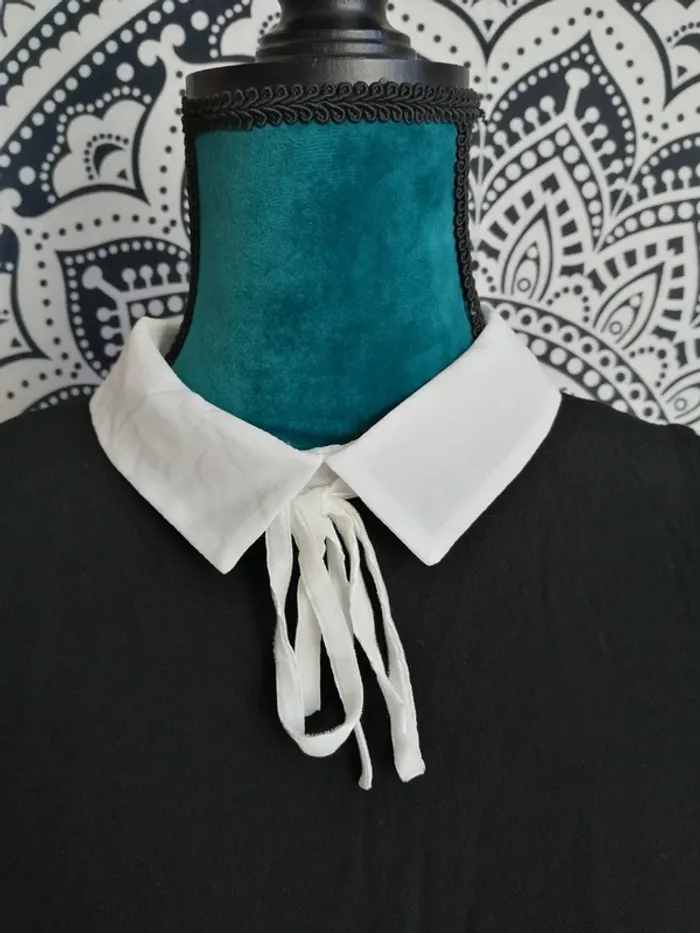 Blouse noire sans manches doublée à col blanc avec lien à nouer / gémo / (M) - photo numéro 3