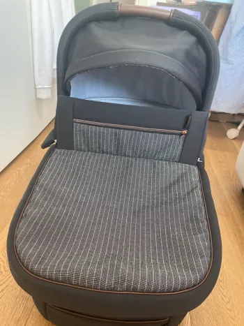 Nacelle Peg Perego Lively, édition limitée 500