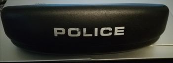Boîtier à lunettes POLICE