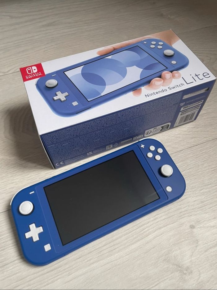 Nintendo Switch Lite