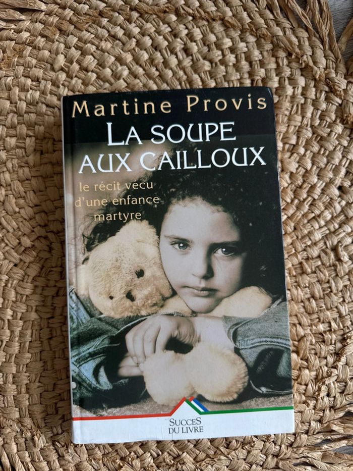 Livre la soupe aux cailloux